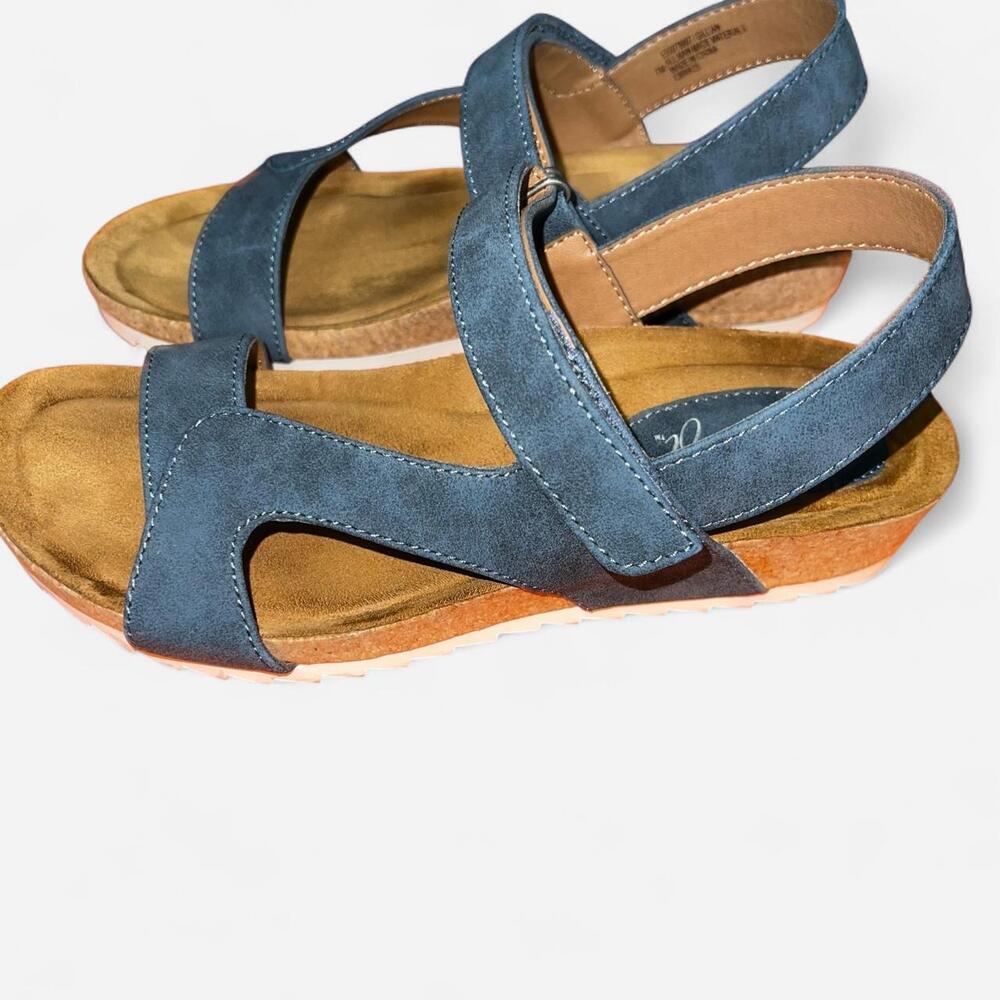 Eurosoft by Soft Comfort Women's Slingback Blue Suede Sandals Size 7M
